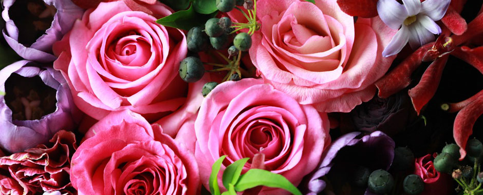 オーストラリア・ゴールドコーストをベースに、きめ細かいサービスを提供する 日本人フローリスト、パティシエです。